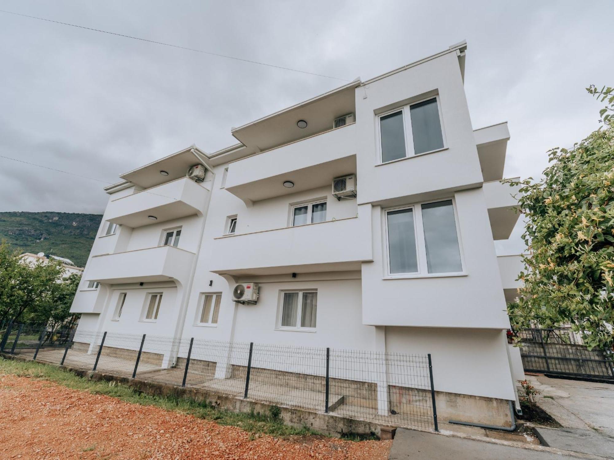 Apartments Milivojevic Bar Exterior photo